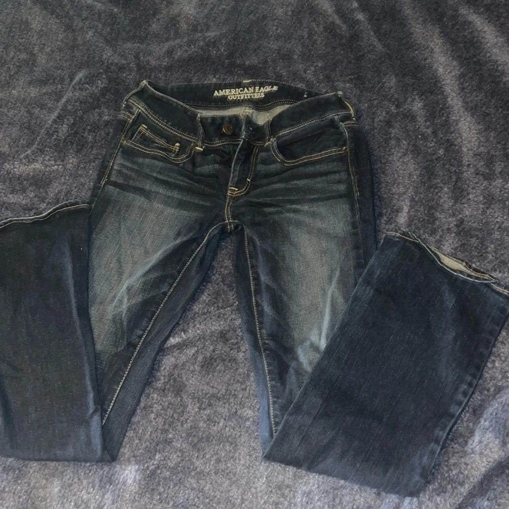 American eagle - Picture 1 of 3